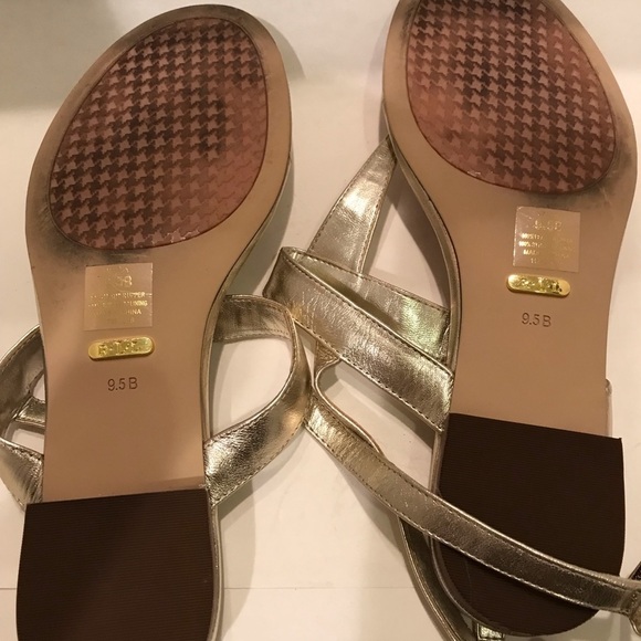 Gold Sandals - Picture 4 of 5